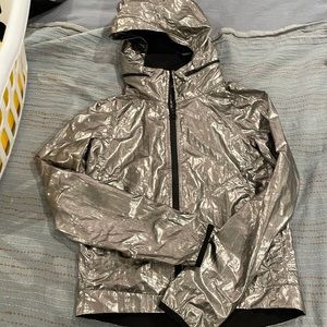 Iviva silver rain coat girls sz 8